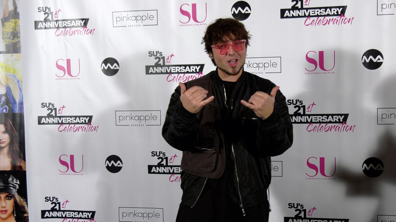 Wesley Stromberg "SU Magazine’s 21st Anniversary Celebration" Red Carpet