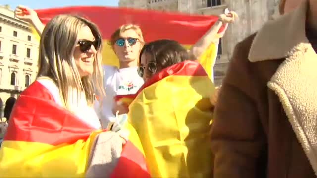 Ilusión de la hinchada española en Italia ante el duelo contra Francia en San Siro