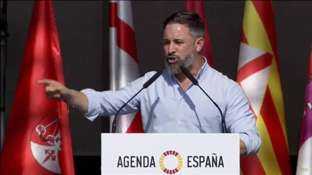 Abascal llama al PP burdo relevo y advierte a Casado: Igual se encuentra obligado a votarnos a nosotros