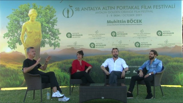 Altın Portakal Film Festivali | 'Bembeyaz' film ekibi T24'te: Değerlerine sahip çıktığını düşünen bir adam, şartlar değişirse ne yapar?