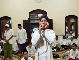 suara adzan sinden Pondok pesantren tebuireng