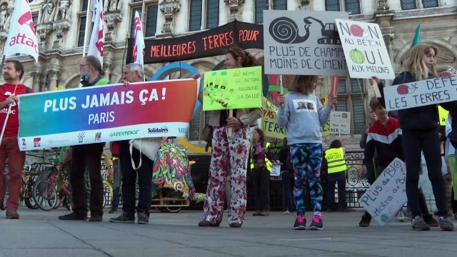 Paris: une marche des terres contre l'artificialisation des sols