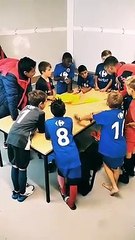 Célébration après la victoire des U10