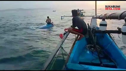 PERAHU NELAYAN TERBALIK DI PERAIRAN UJUNG GENTENG