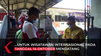 Siap-siap Kedatangan Wisman, Pasar Semarapura Pasang QR Code PeduliLindungi