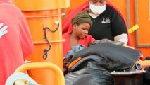 Rescatadas 36 personas que viajaban en una patera cerca de Canarias