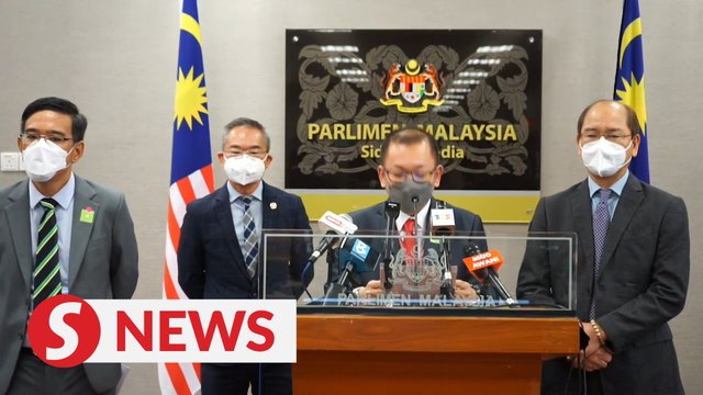 Distribution of digital devices for online learning questioned