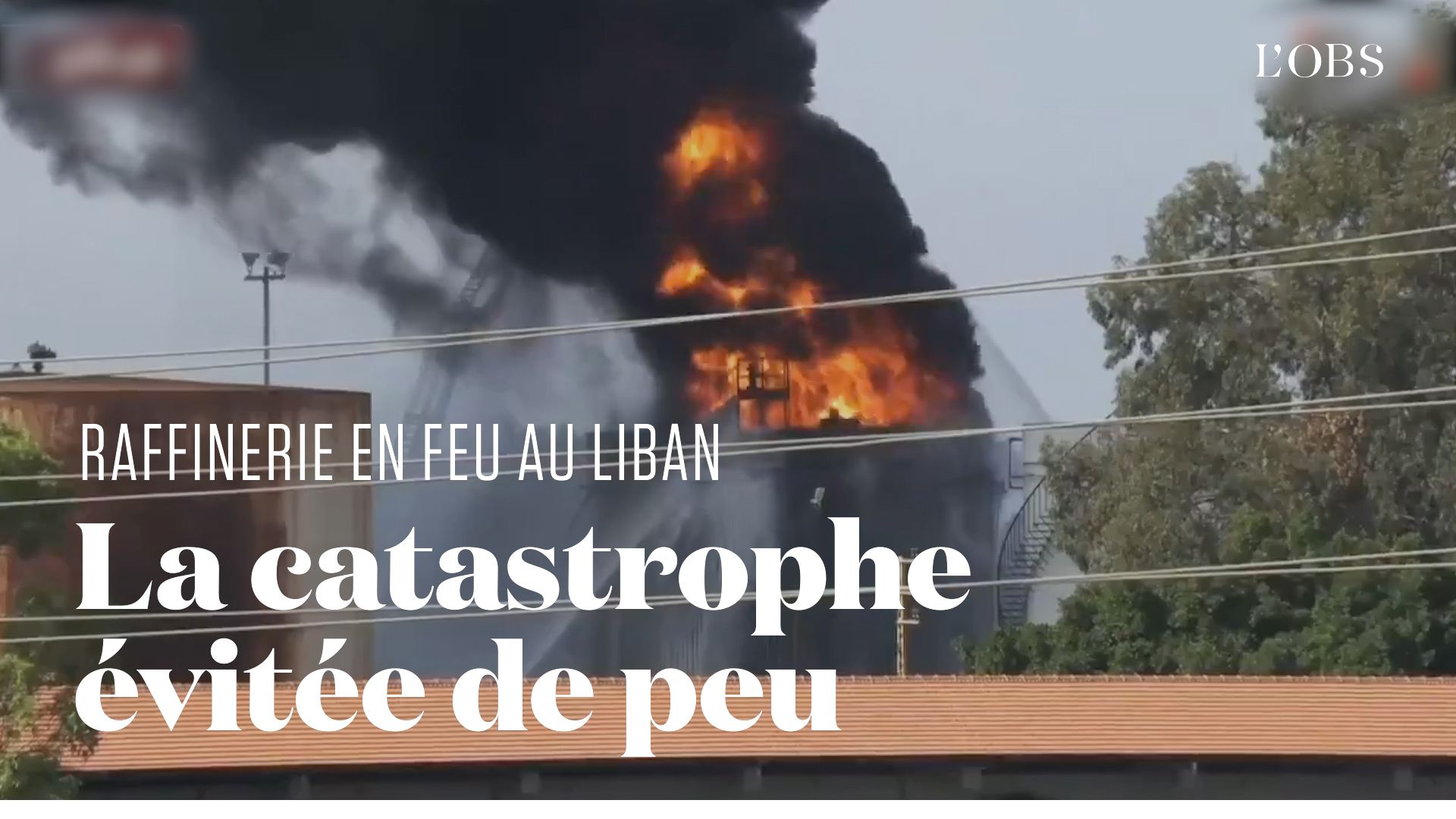 Les images de l'important incendie dans une raffinerie au Liban