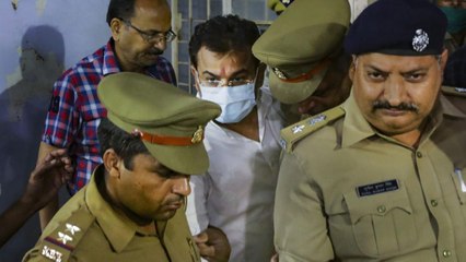 Скачать видео: Lakhimpur Case: Ashish Misra sent to 3-day police remand