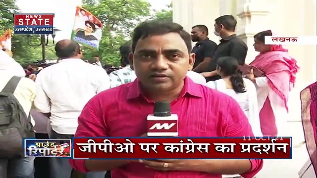 Lucknow में महात्मा गांधी मूर्ति के नीचे प्रियंका गांधी का मौन प्रदर्शन