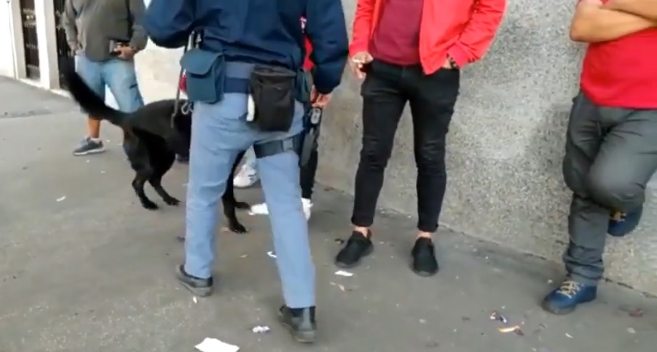 Roma - Spaccio di droga, controlli ad "Alto Impatto" della Polizia (11.10.21)