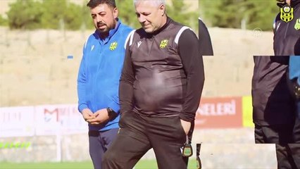 Yeni Malatyaspor Teknik Direktörü Sumudica: "Ligde kalma mücadelesi için gelmedim"