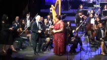 شاهد لحظة تكريم المركز الثقافي الايطالي لـ مغنية الاوبرا المصرية العالمية ايمان مصطفي