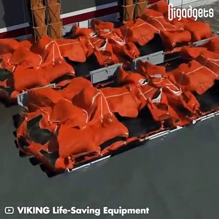 This evacuation system can save 800 people from a sinking ship.