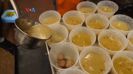 Pasutri Ini Menjual Bakso Gerobak di AS