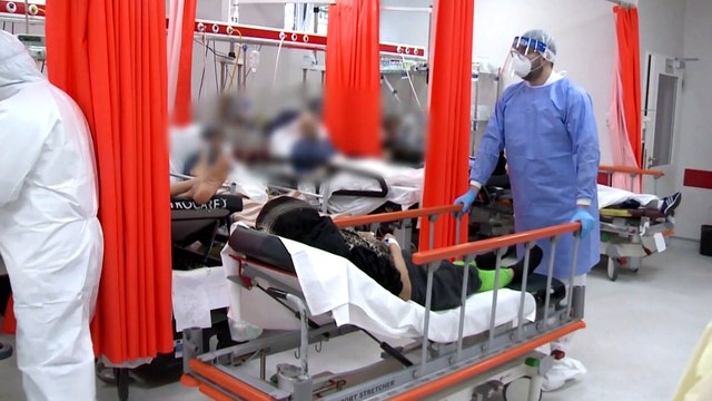 Στα 241,8 εκ. τα κρούσματα COVID-19, στα 4,92 εκατ. οι θάνατοι παγκόσμια
