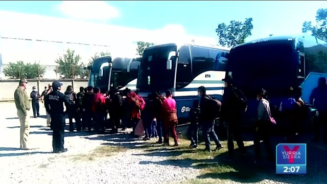 Trasladan a migrantes rescatados en Tamaulipas a Tabasco y Chiapas