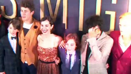 TIMOTHÉE CHALAMET REVELA EL PRIMER ASPECTO DEL TRAJE DE LA PRECUELA DE LA PELÍCULA DE WILLY WONKA