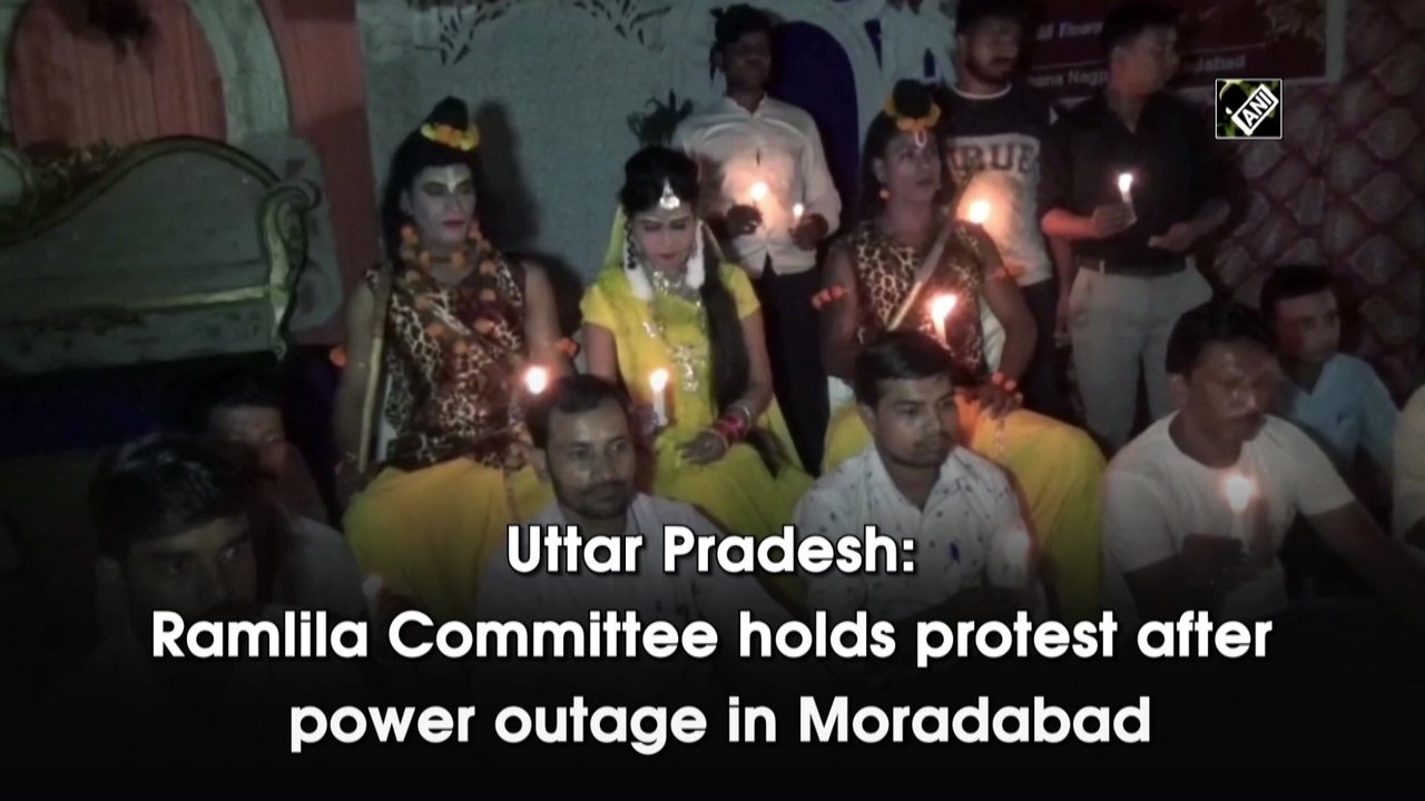 Uttar Pradesh: Ramlila committee holds protest after power outage in Moradabad