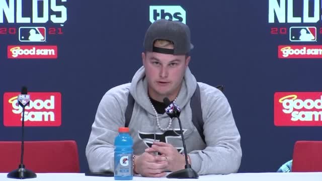 CLEAN: Pederson praises fans for 'special' moment