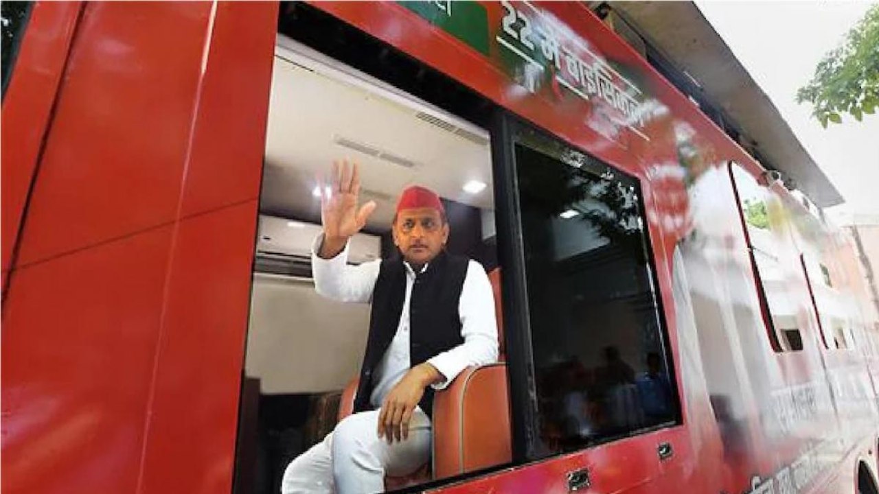 Akhilesh and Shivpal to begin separate Yatras today