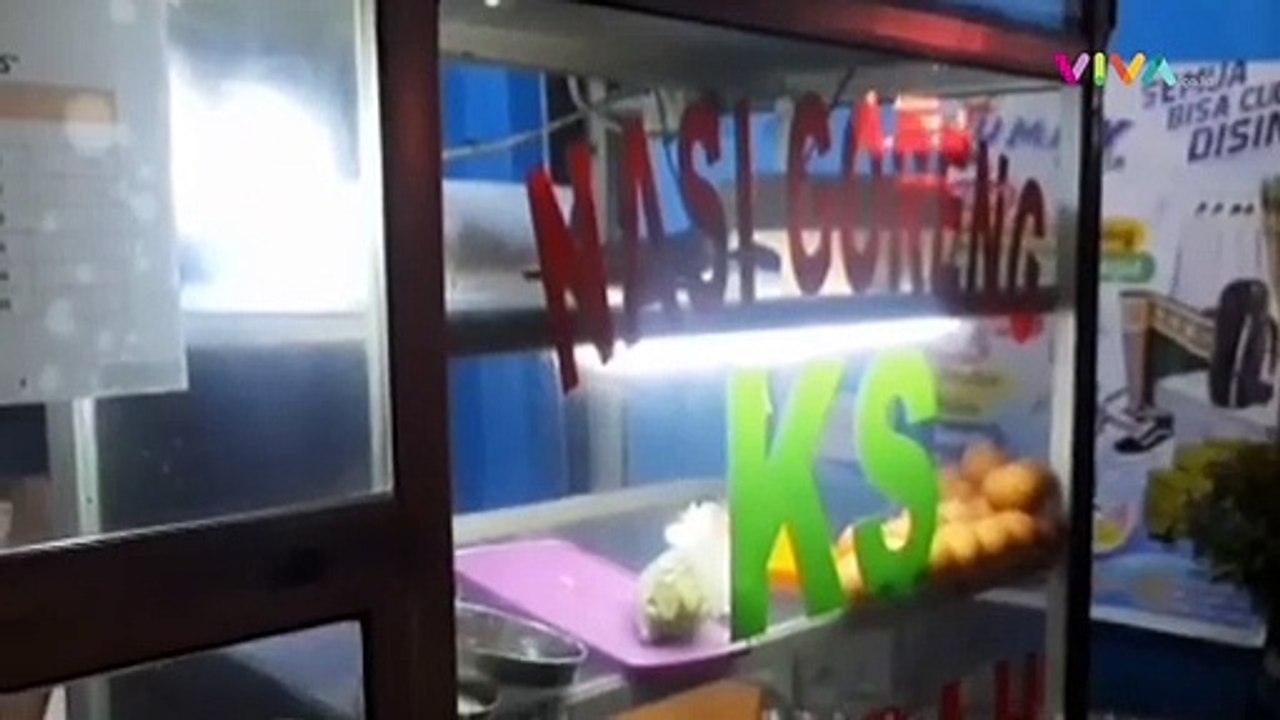 Dipecat KPK, Eks Pegawai Banting Stir Jualan Nasi Goreng