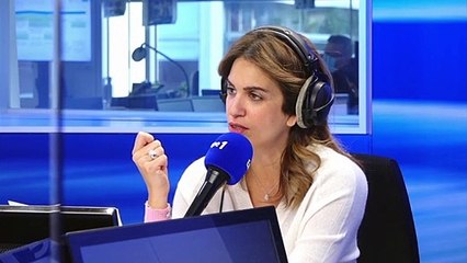 Cyril Hanouna ne "cache pas" sa proximité avec Emmanuel Macron