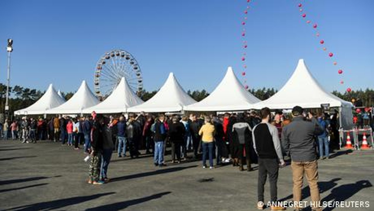 Rush of visitors at Tesla's German Gigafactory
