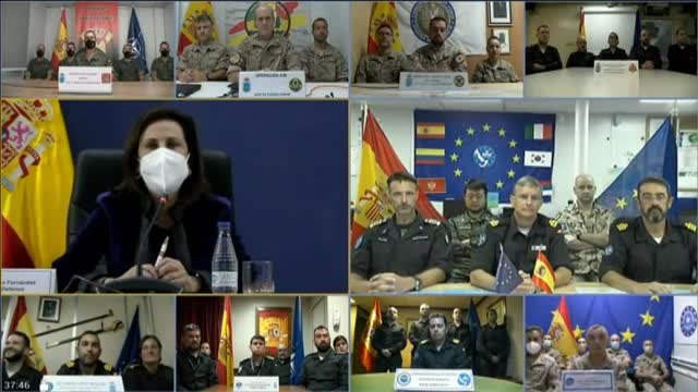 Margarita Robles felicita a los militares en operaciones exteriores por el Día de la Fiesta Nacional