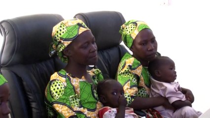 Nigeria: in fuga dai jihadisti con il pancione e i bambini al collo