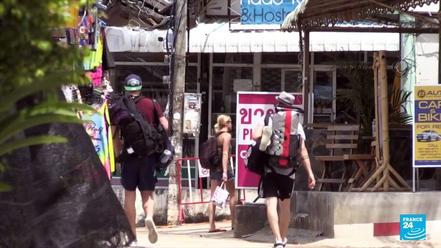 Thailand to re-open to vaccinated tourists from November