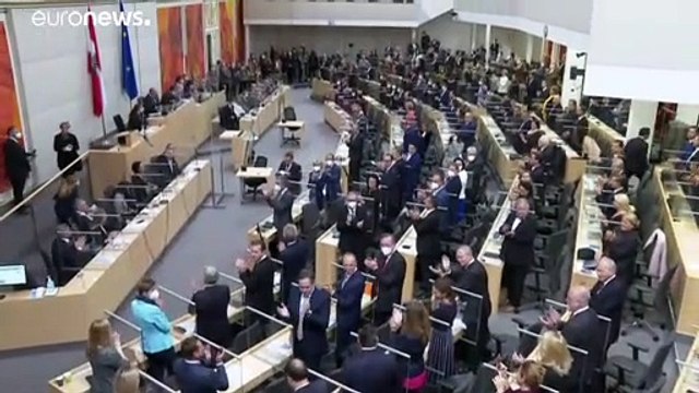 Nem változtatna az osztrák politika irányvonalán az új kancellár