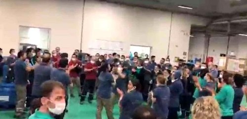 Mitsuba Otomotiv Fabrikası'nda işçiler kendini fabrikaya kilitledi