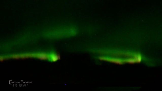 Northern lights dance across Northern Plains