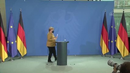 Merkel: "Afganistan'da 40 milyon insanın kaosunu izlemek uluslararası toplumun amacı olamaz"