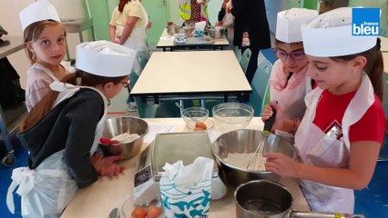 Atelier pain d'épices à Crolles, dans le cadre de la semaine du goût