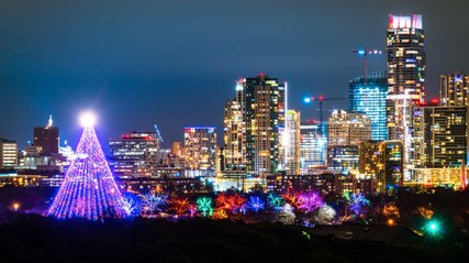 The Best Places to See Christmas Lights