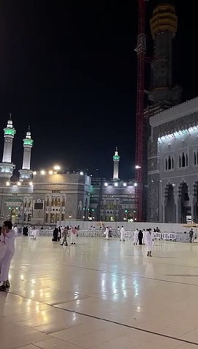 11th October 2021 | Makkah Fajr Adhaan | Sheikh Ahmad Nuhaas