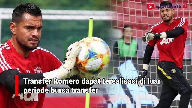 Venezia Datangkan Eks Kiper Manchester United