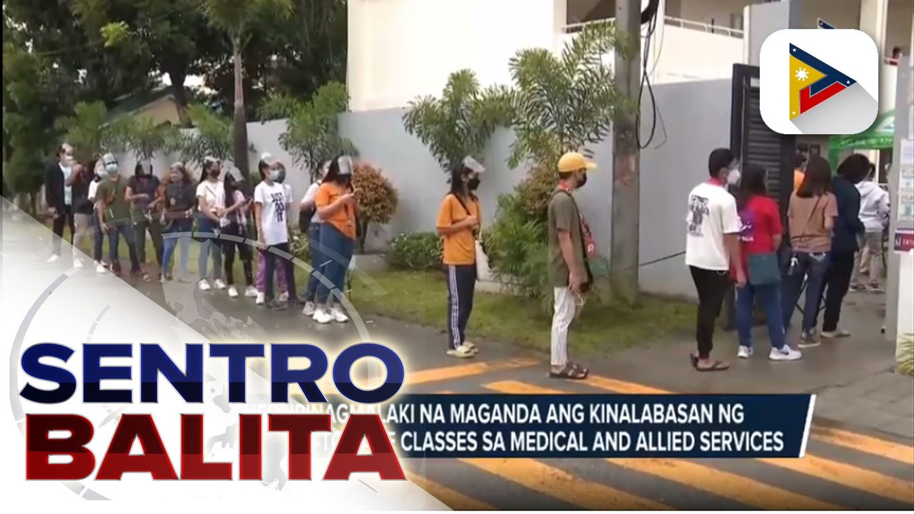 Nasa 800 college students sa Mabalacat City Col...