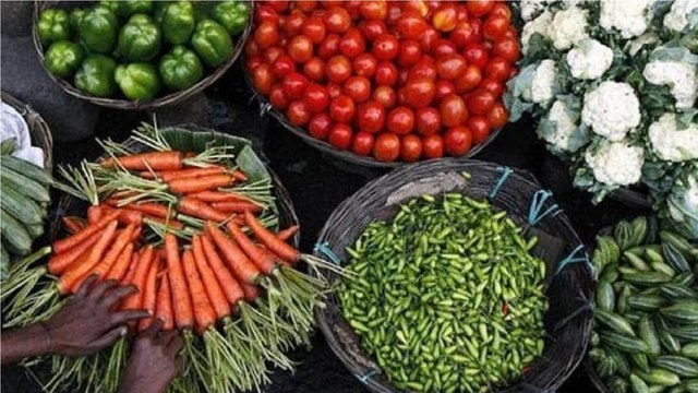 Price hike of CNG-PNG, food items and vegetables!