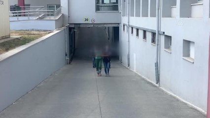 Uyuşturucu operasyonunda yakalanan 3 zanlıdan biri tutuklandı