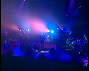 -M- chante "Onde sensuelle" en live à l'Olympia