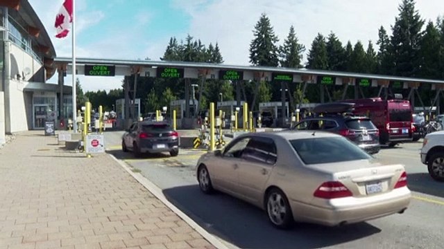 A koronavírus ellen beoltott turisták számára nyitva Amerika mexikói és kanadai határa