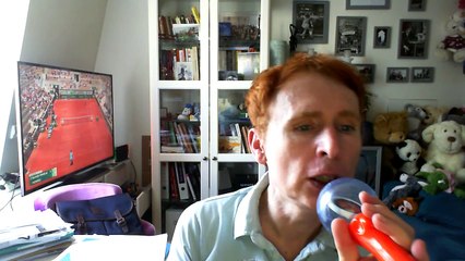 Wiwi égratigne "à contretemps"