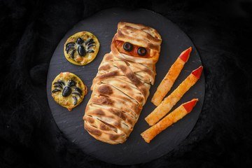 Tres ideas fáciles con masa de pizza para Halloween