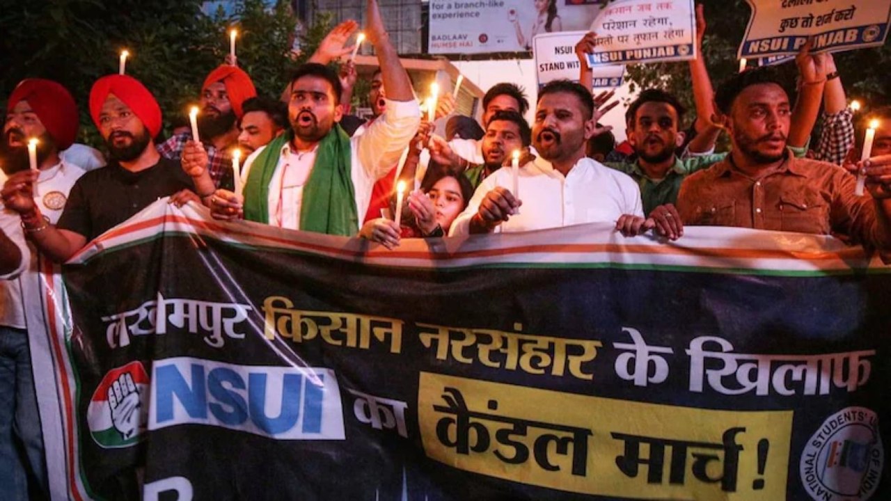 Youth Congress takes out candle march against Lakhimpur case