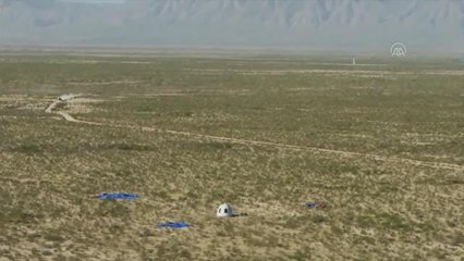 "Star Trek" dizisinin Kaptan Kirk'ü uzaya çıkan en yaşlı insan oldu (2)