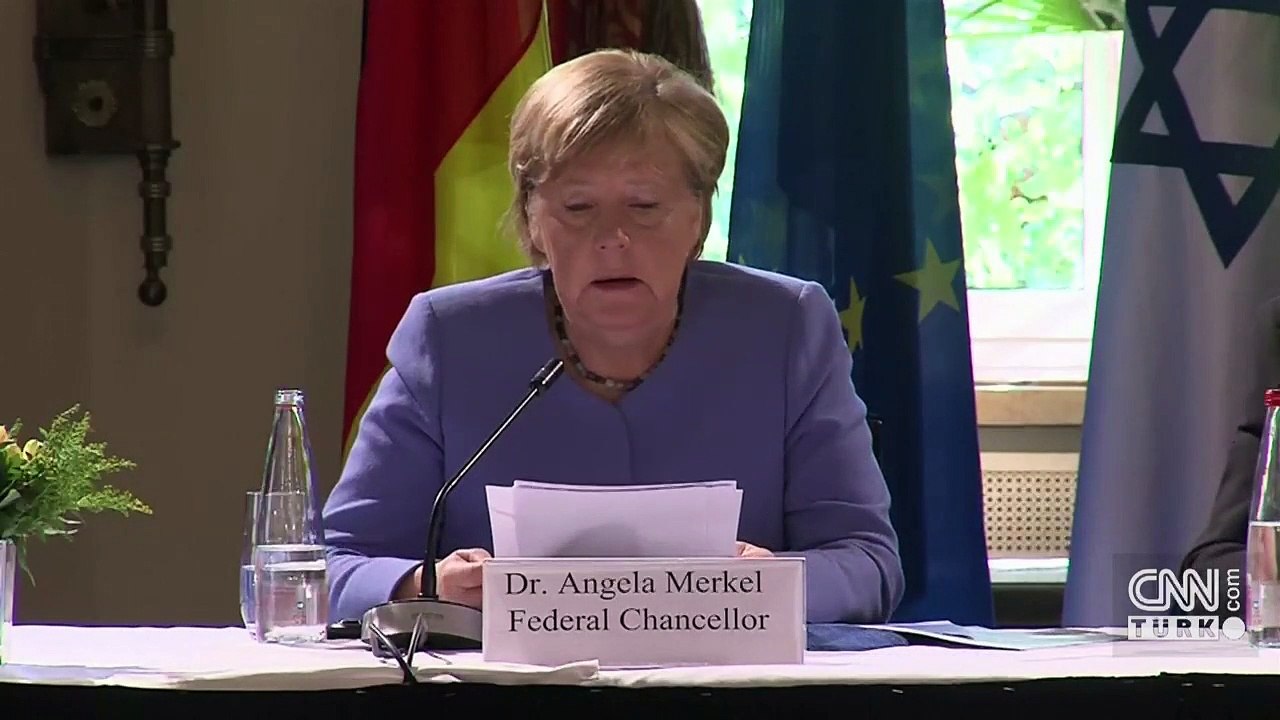 Angela Merkel'den Türkiye açıklaması