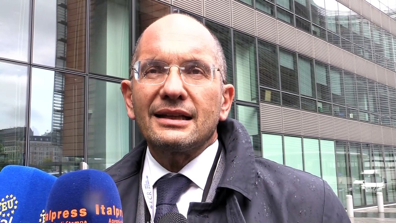 Marche, Castelli: "Ricostruzione post terremoto aderente a Green deal”